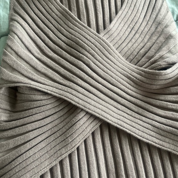 WHITE FOX BROWN CROSSOVER TANK CROP TOP - Picture 3 of 4